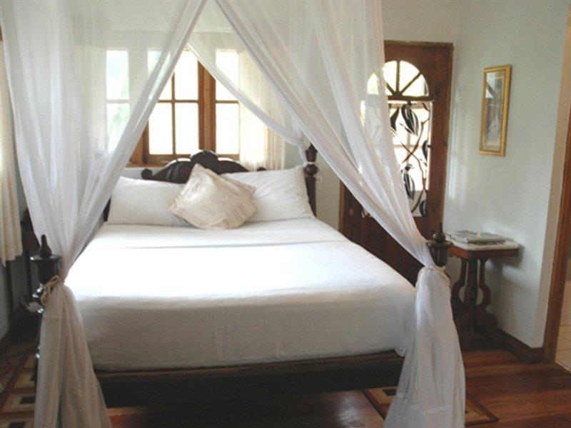 Forres Park Hotel Κίνγκστον Εξωτερικό φωτογραφία